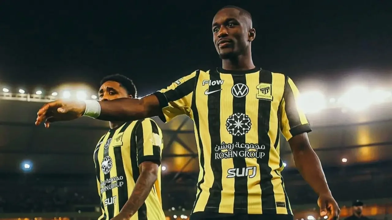 Al Ittihad Evaluates New Inter Milan Offer for Moussa Diaby Recruitment