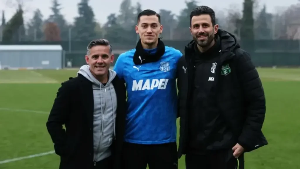 John Herdman Bertemu Jay Idzes: Isyarat Peran Penting di Timnas Indonesia