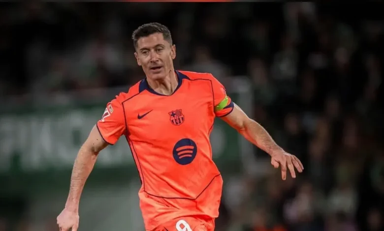 Robert Lewandowski Dekati Rekor Legendaris Xavi dan Ronaldinho di Barcelona