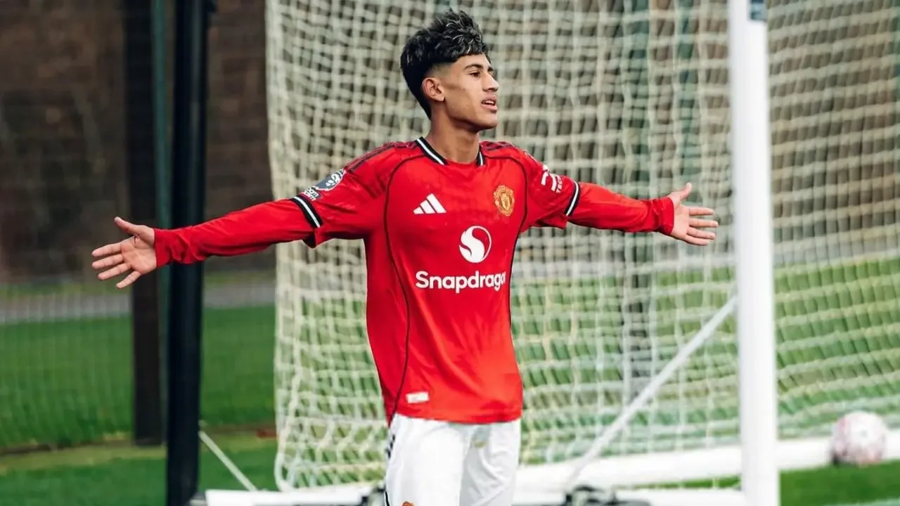 JJ Gabriel Jalani: Wonderkid Manchester United Debut di Bawah Asuhan Michael Carrick