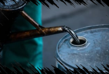 Harga Minyak Dunia Anjlok Pasca Gencatan Senjata Antara AS dan Iran