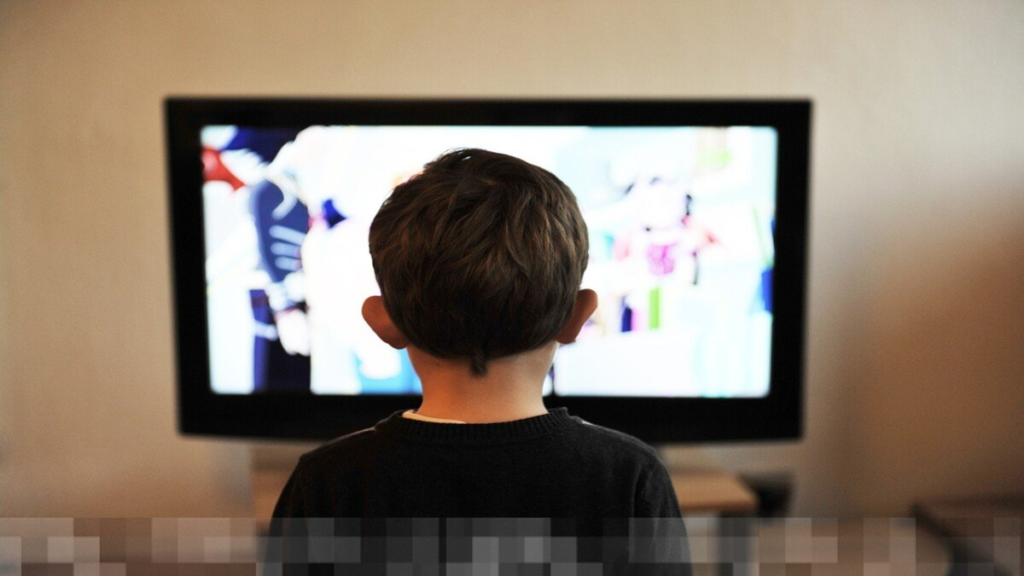 Jarak Pandang Ideal Saat Menonton Televisi untuk Menjaga Kesehatan Mata Anak