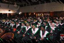 UICI Wisuda 56 Lulusan S1, Tunjukkan Keberhasilan Program ‘Kuliah di Awan’ yang Kredibel